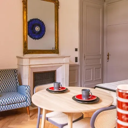 Apartment Les Plumes De Regina - History And Charm Aix-les-Bains